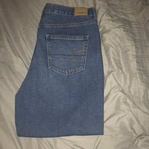 american eagle boyfriend jeans